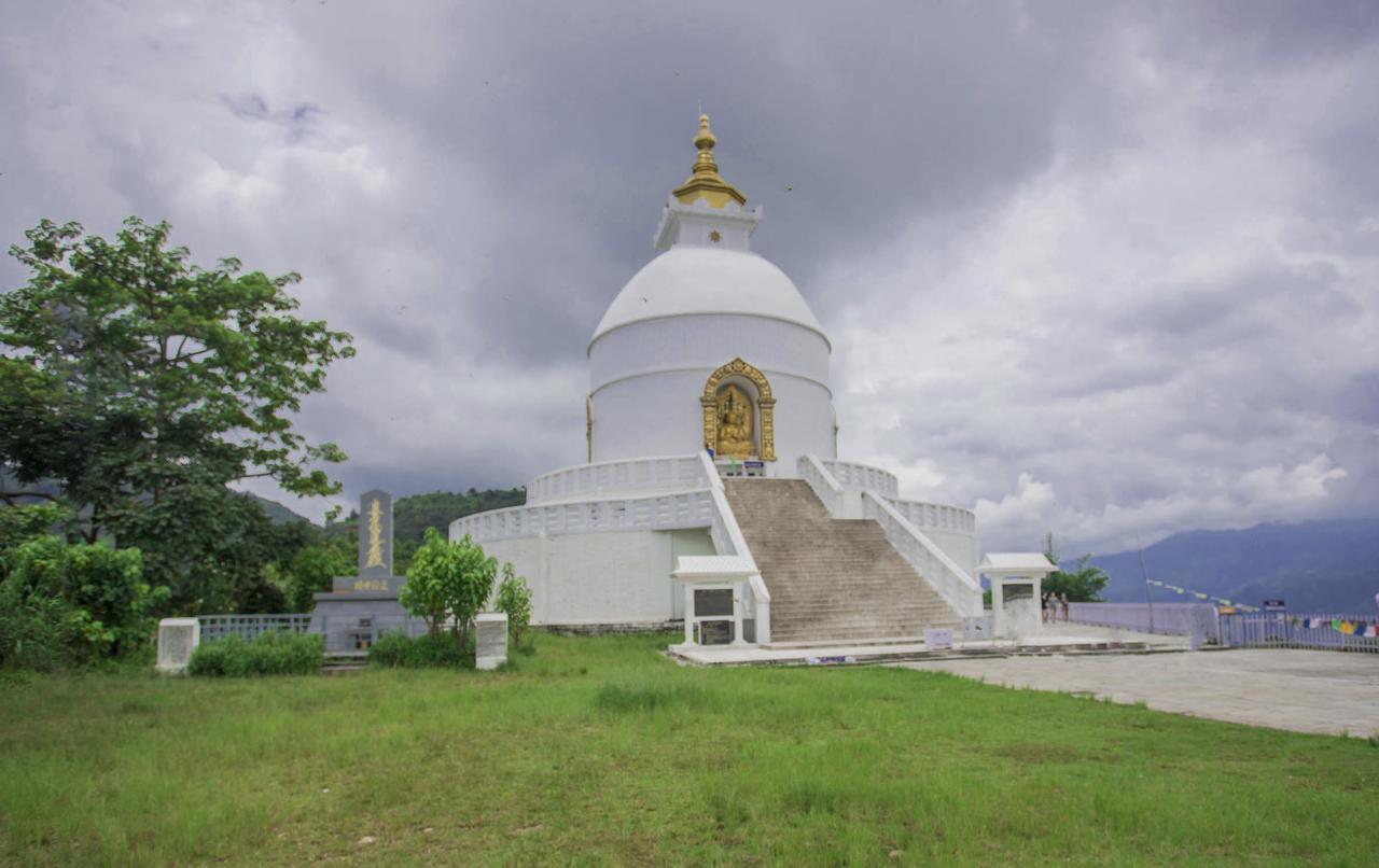 Silver Sky Hotel Pokhara Luaran gambar