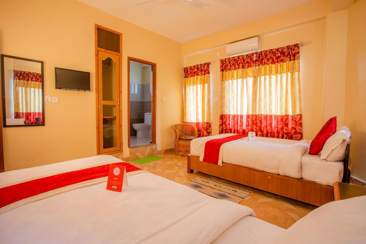 Silver Sky Hotel Pokhara Luaran gambar