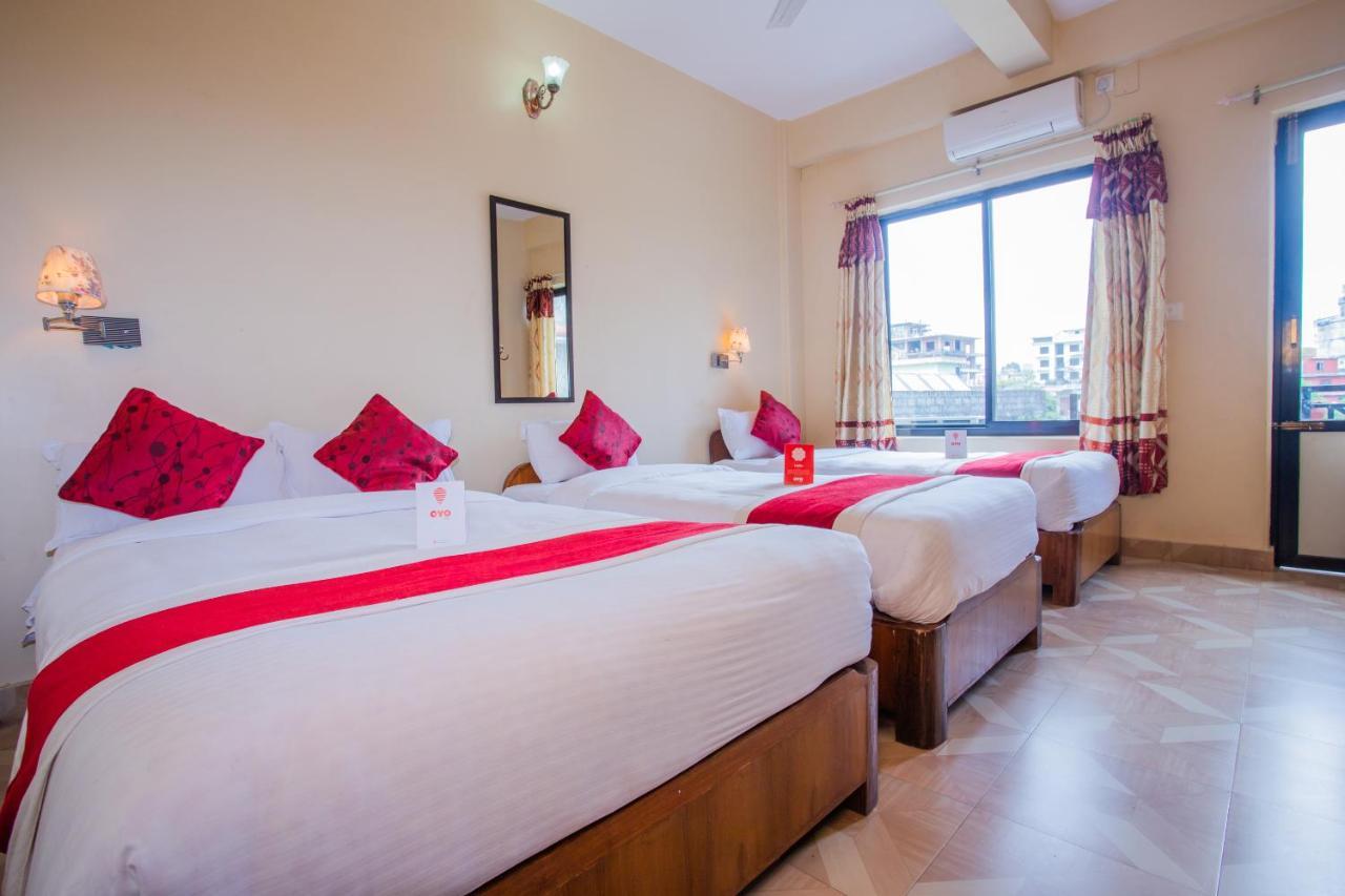 Silver Sky Hotel Pokhara Luaran gambar