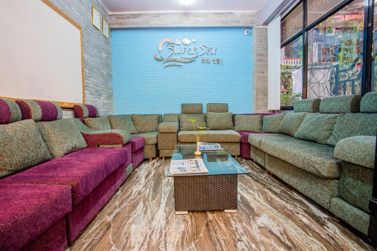 Silver Sky Hotel Pokhara Luaran gambar